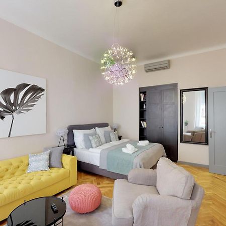 פראג Garden Suites Residence By Tkc מראה חיצוני תמונה