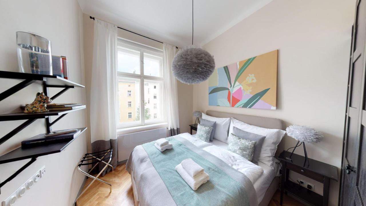 פראג Garden Suites Residence By Tkc מראה חיצוני תמונה